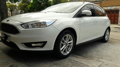Ford Focus 2017 5p 1.6 Mt S