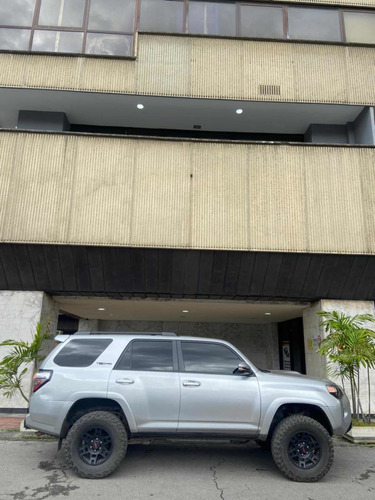 Imagen 6 de 10 de Toyota 4runner Trd 4x4