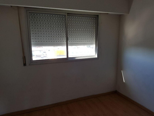 Imagen 2 de 13 de Departamento · 1 Dormitorio · 48m2 · Balcón