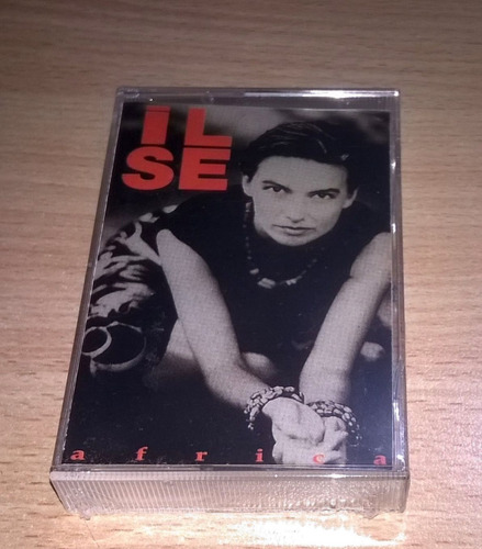 Ilse Cassette: Africa