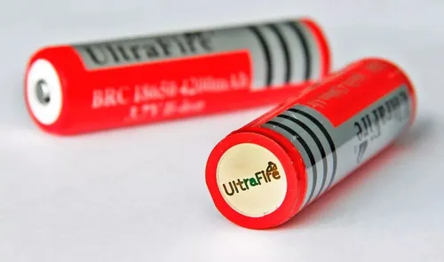 Bateria Pila Ultrafire Brc 18650 Con Circuito Proteccion Pcb