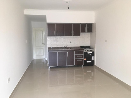 Imagen 6 de 14 de Departamento En Venta De 1 Dormitorio En Lomas Del Mirador