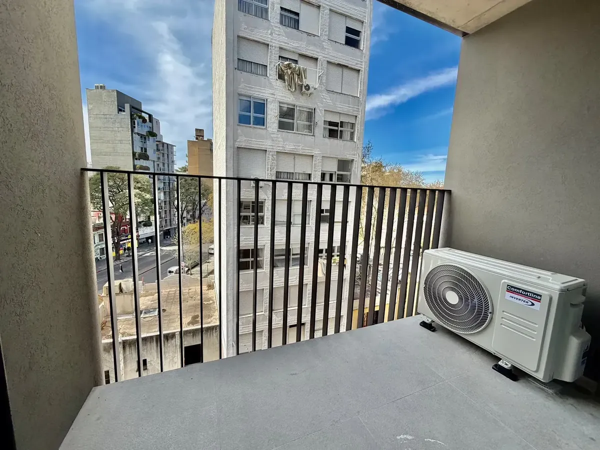 Alquiler Apartamento En Parque Rodo, 1 Dormitorio A Estrenar · Foto 2