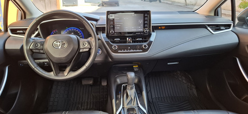 Toyota Corolla 1.8 Hybrid At