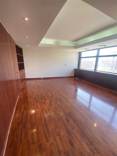 Imagen 2 de 11 de Oficina En Arriendo En Providencia