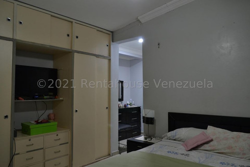 Imagen 8 de 21 de Disponible Hermosa, Espaciosa Y Cómoda Casa Mls 22-16392 04120656408