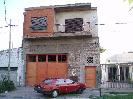 Galpon Con Vivienda En Venta Cond En Valentin Alsina