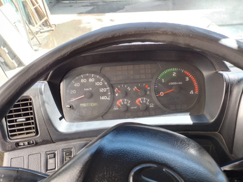 Camion Hino 500 / 1016 Mod. 2012 Con Caja Seca (larga)