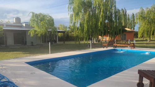 Complejo De Cabañas En Venta - 3 Ufs - Mendoza