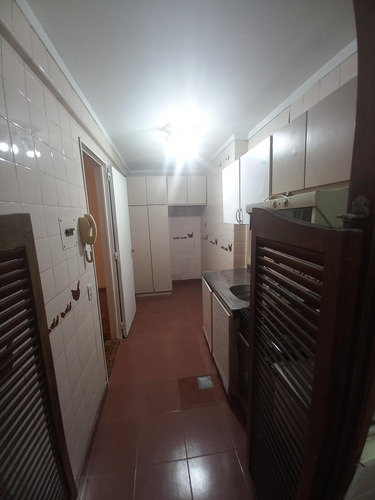 Departamento En Alquiler En San Pedrito Y Avda Rivadavia