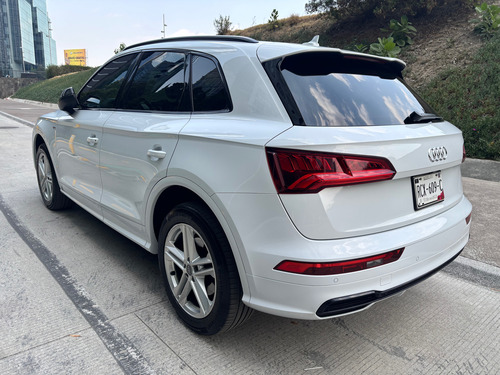 Audi Q5 2.0 L 45 Tfsi S Line Dsg