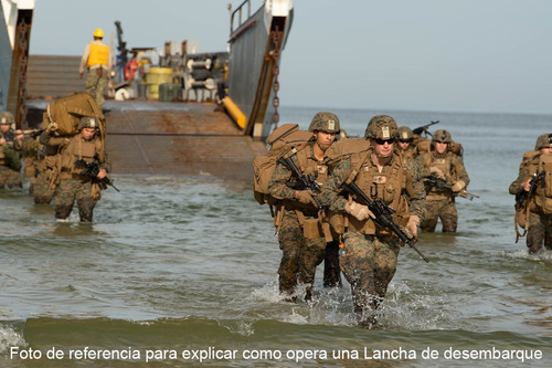 Embarcación De Trabajo De Diversion Lancha De Desembarco 