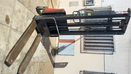Apilador Semi- Eléctrico