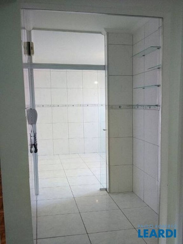 Imagem 6 de 13 de Apartamento - Cambuci - Sp - 643823