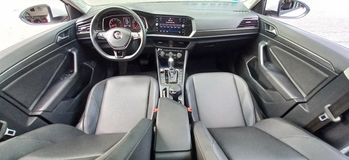 Volkswagen Jetta JETTA COMFORT. 250 TSI 1.4 FLEX 16V AUT.