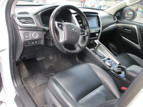 Mitsubishi Montero Sport 2.5 4x4 At Aa