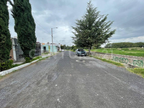 Casa En Venta Sobre Avenida Gandhí, San Juan Del Río, Querétaro.