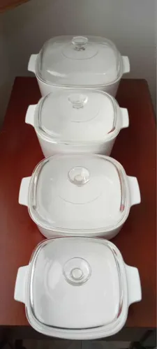 Juego De 4 Pyrex Con Sus Tapas (Usado)