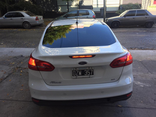 Ford Focus Iii 2.0 Sedan Se Plus Mt 2015