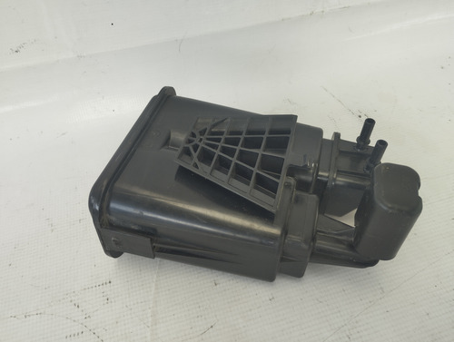 Filtro De Canister Chevrolet Trax Ls 1.8l Mod.13-16 Original (Usado)