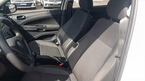 Volkswagen Voyage 1.0 12V MPI TOTALFLEX 4P MANUAL