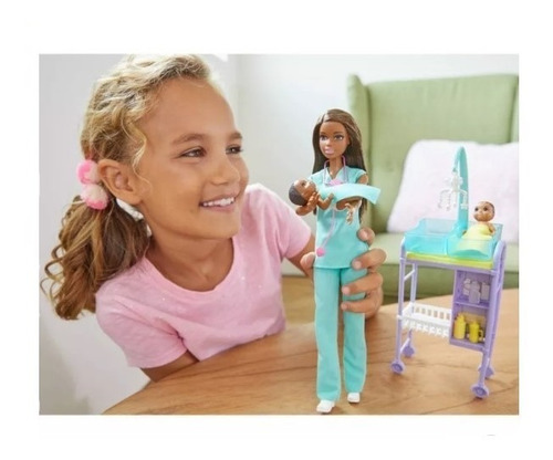 Imagem 7 de 8 de Barbie Profissões Pediatra Negra Com 2 Bebês Mattel Ms