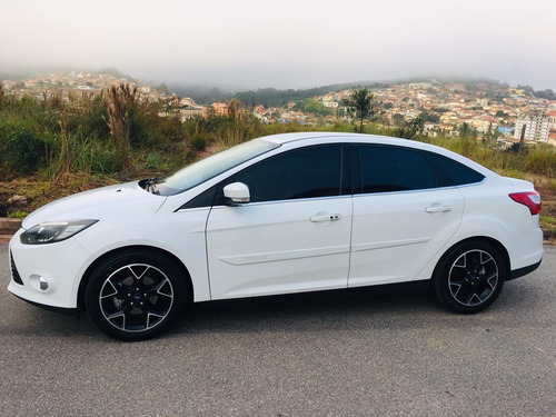 Imagem 5 de 14 de Ford Focus 2015 2.0 Titanium Flex Powershift 5p