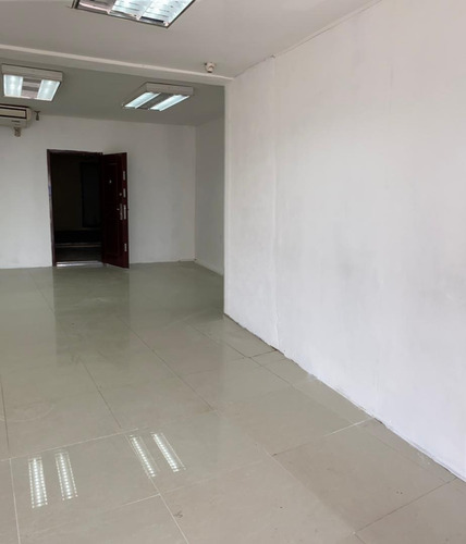Imagen 3 de 3 de En Venta Local En Nueva Barcelona A Pie De Calle Excelente Ubicacion Cercano A Supermercado Aikoz