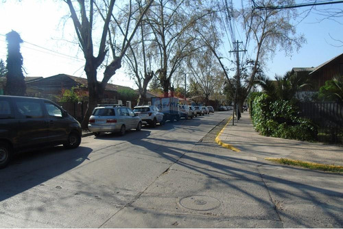 Hogar Ideal En Peñaflor: 3d/1b Y Amplio Terreno