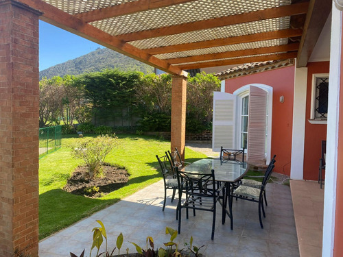 Excelente Casa Amoblada / Santa Augusta / Quintay