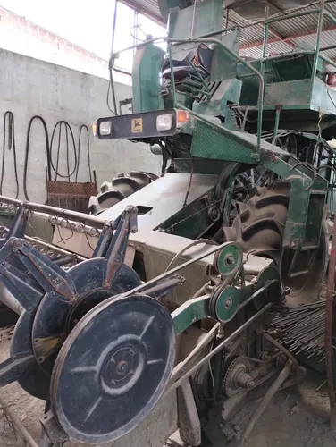 Maquina Combinada John Deere