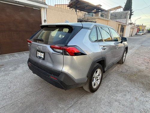 Toyota RAV4 2.5 Le 204hp At