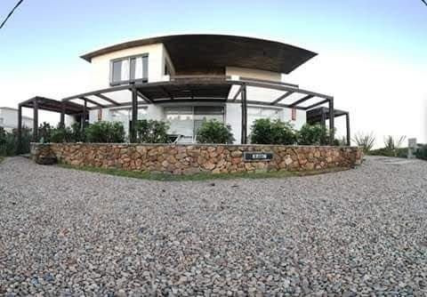 Hermosa Casa De 5 Dormitorios En Montoya