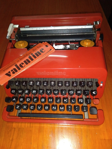 Maquina De Escribir Olivetti Valentine