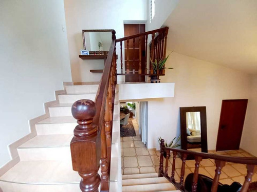 Imagen 11 de 22 de En Venta Casa En Las Chimeneas