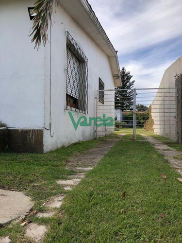 Imagen 11 de 16 de Casa De 4 Dormitorios En Atlantida - Atlantida Atlántida