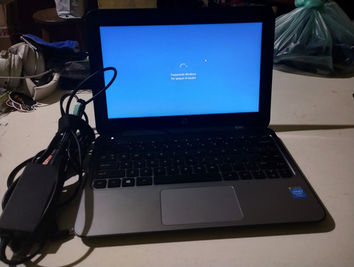 Laptop Stream 11 (Usado)