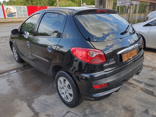 Peugeot 207 1.4 Xr 2010