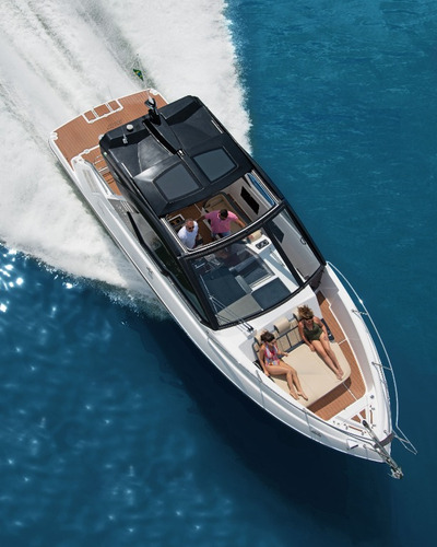 Imagem 2 de 14 de Lancha Focker 388 Gran Parelha 6.2 300hp Dts Axius Encalhe