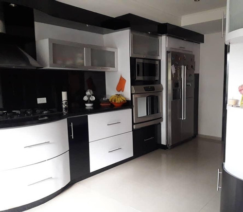 Imagen 9 de 15 de Casa Dos Niv La Macarena Sur Los Teques