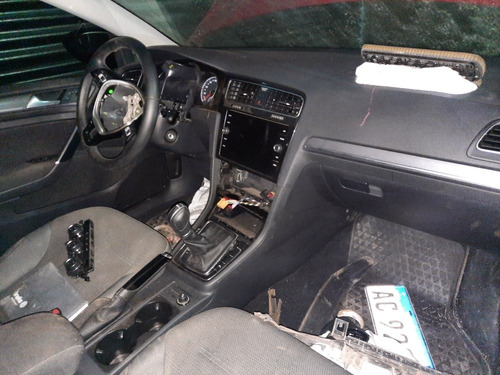 Volkswagen Golf Confortline Dsg
