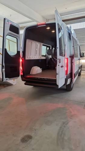 Imagen 5 de 8 de Mercedes Benz Sprinter 416 2022 0km 4 + 1