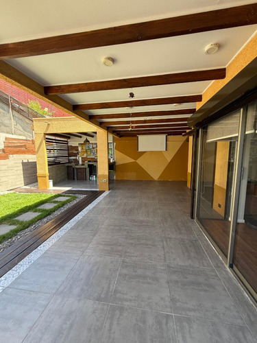 Imperdible! Amplia Casa En Sector Privilegiado De Alto Macul