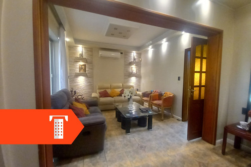 Venta Casa 5 Dormitorios + Oficina Y Deposito -  Atahualpa