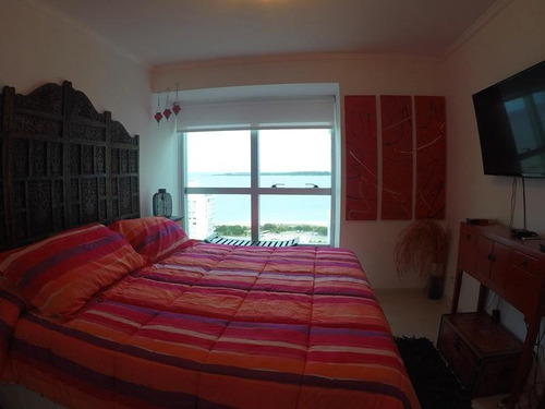 Departamento - Playa Mansa