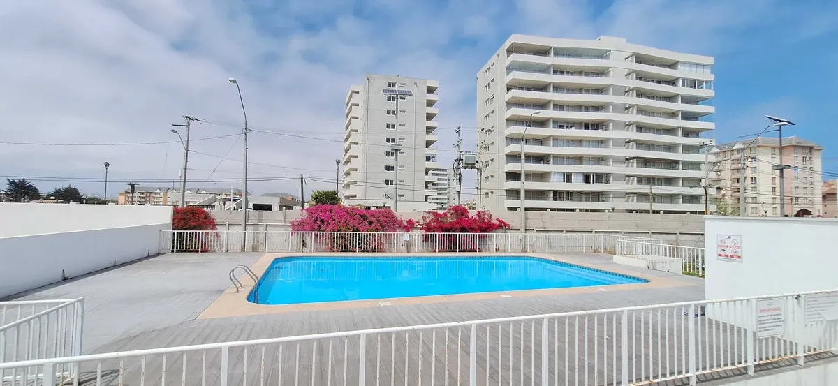 Imagen 1 de 17 de Arriendo Dpto. Amoblado 3d,1b (77843)