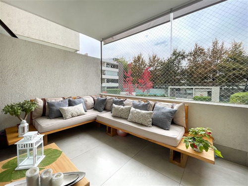 Departamento En Venta De 2 Dorm. En Lo Barnechea