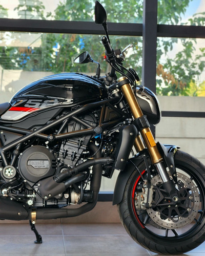 Imagen 3 de 25 de Benelli 752 S - Mejor Contado - Ahora 12/18 No Mt-07 Z400 F