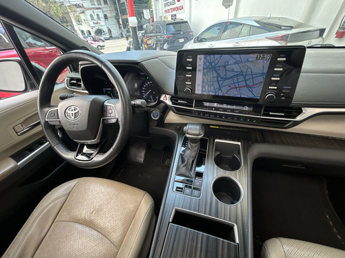 Toyota Sienna SIENNA LIMITED HV