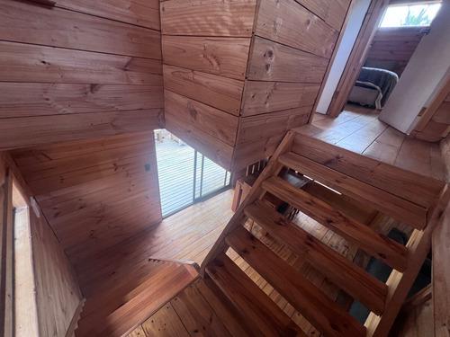 En Venta Casaamoblada Dos Pisos Pichilemu (88298)